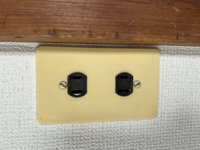 2129