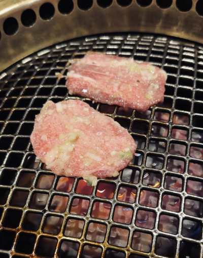3555
