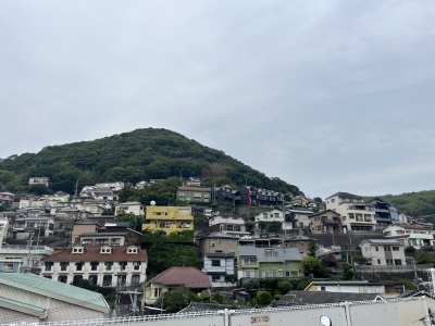 周