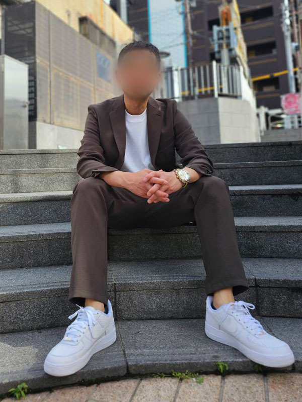 初