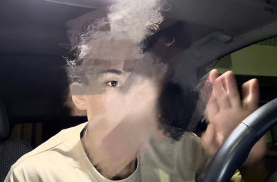 6836