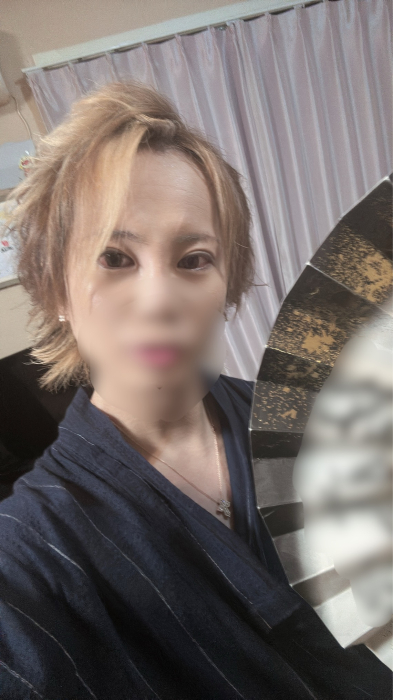 尊