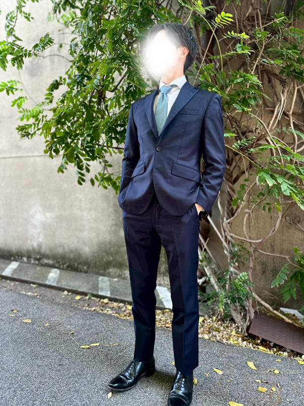 トモ