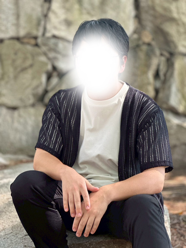 瞳