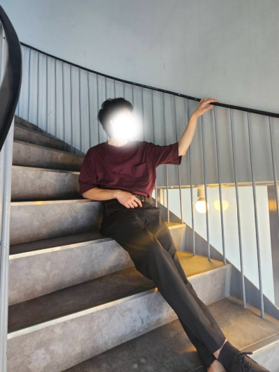 7083