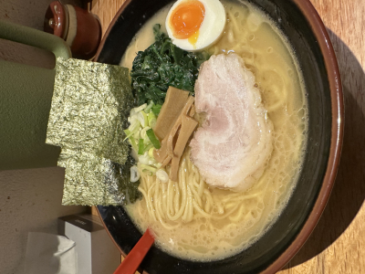 暖琉